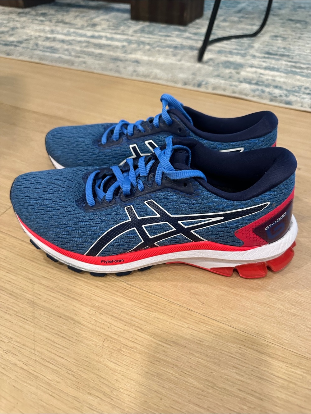 ASICS women’s GT1000 running shoes